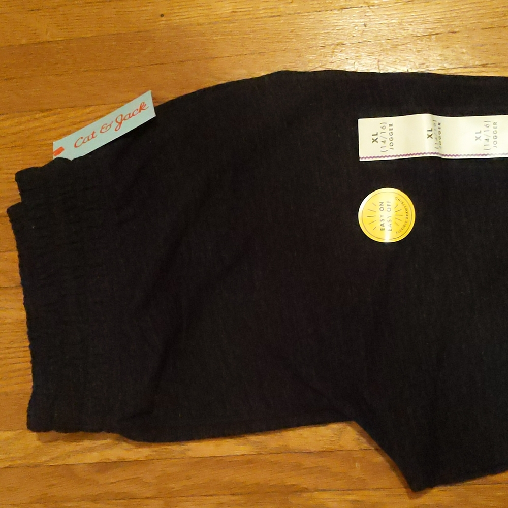 Girls joggers - XL 14/16